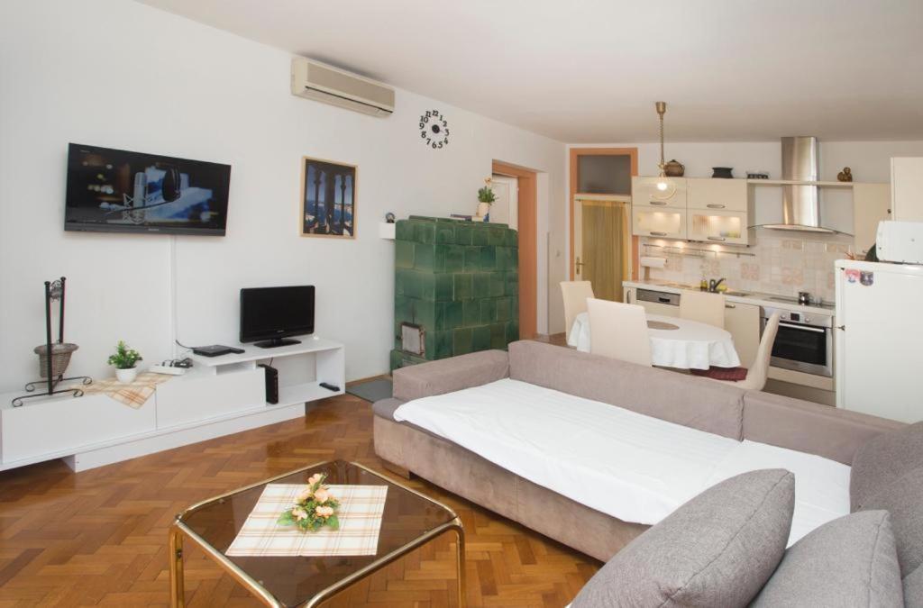 Apartman Orsula